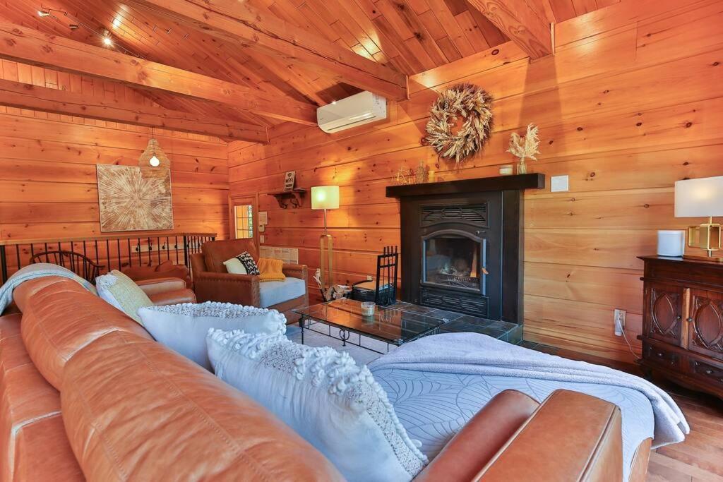 Chalet “Le Crepuscule” Chertsey Екстериор снимка